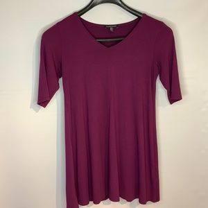 Eileen Fisher Petite plum Short Sleeve Tunic PS/PP V-Neck